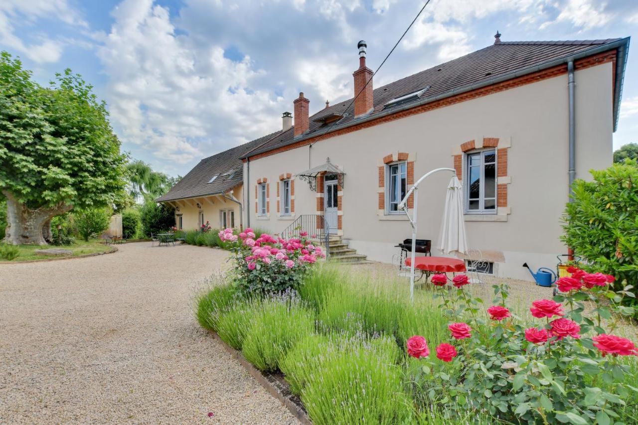 La Fontenelle - Lovely Holiday House With Swimming Pool Cuisery Exterior foto
